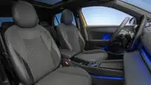 Nuova Volkswagen T-Roc, interni e bagagliaio