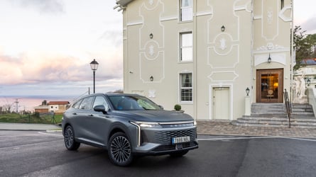 Omoda 9 SHS: viaje de Madrid a Nürburgring