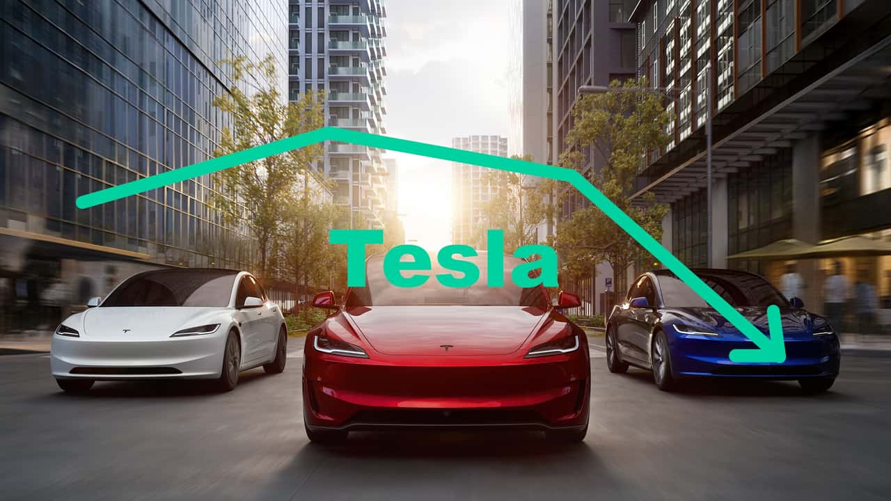 3 Tesla-Modelle mit Pfeil nach unten