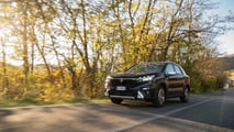 Suzuki S-Cross Hybrid YORU (2023)