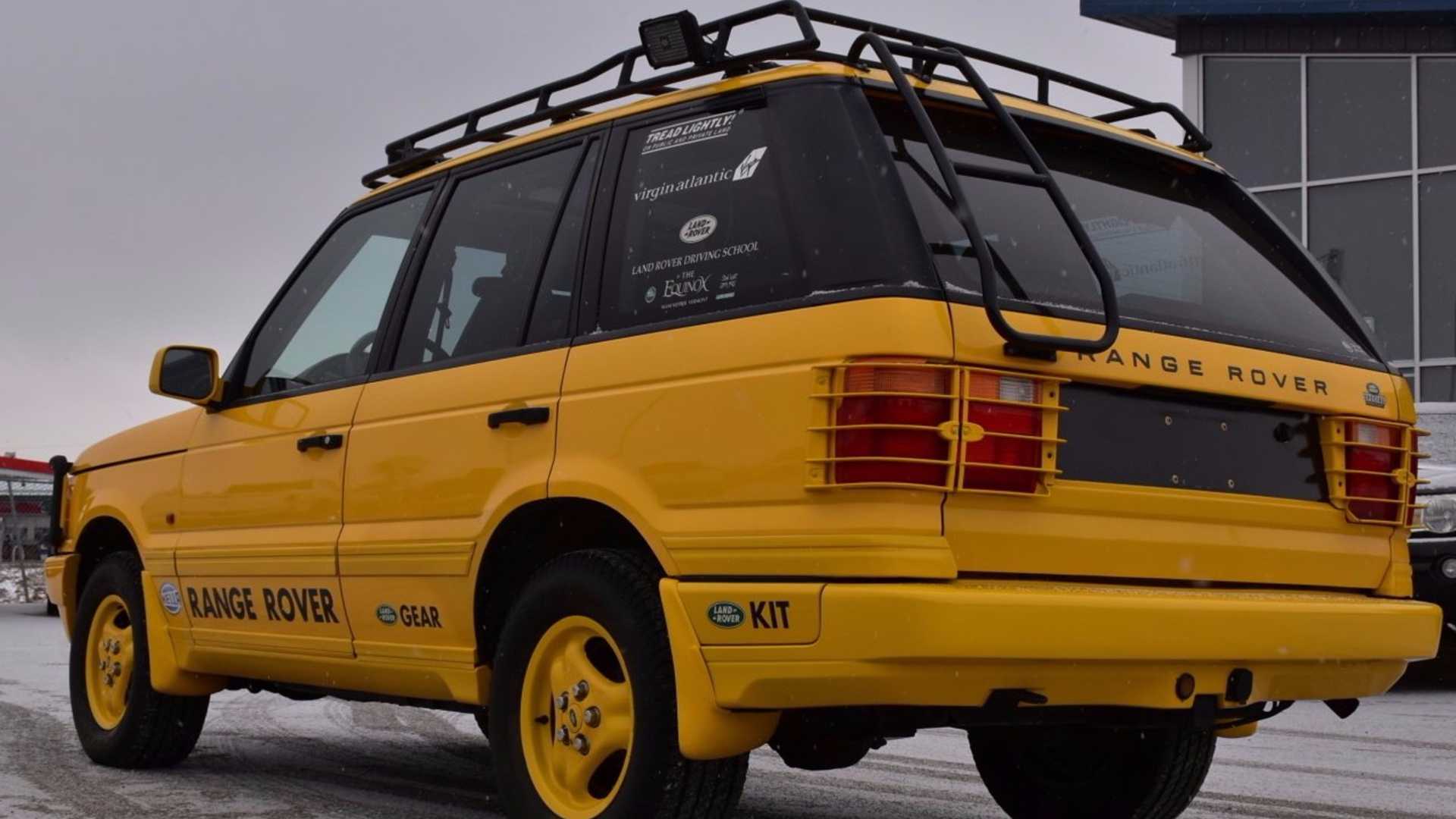 ["1997 Range Rover Trek"]