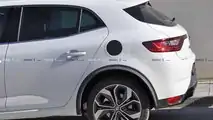 Renault Megane Hybrid Spy Photos