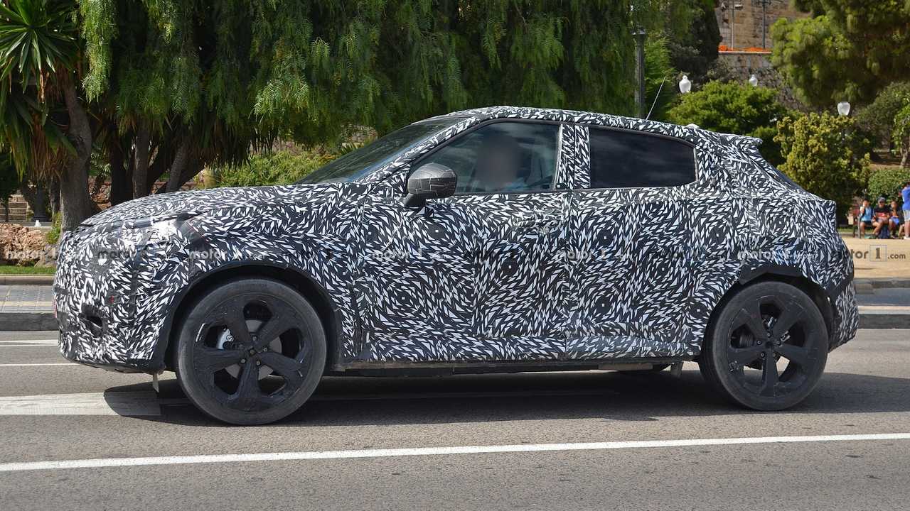 2020 Nissan Juke шпион фото