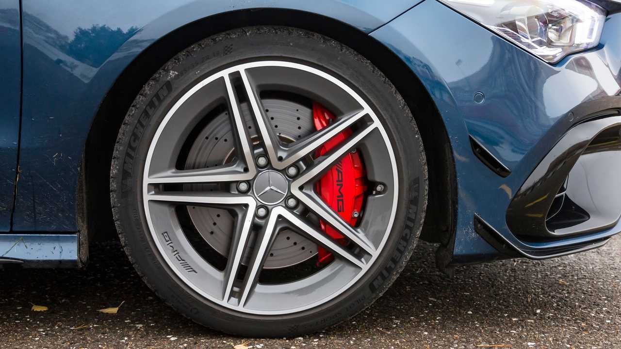 Mercedes-benz CLA45 AMG тормозная система