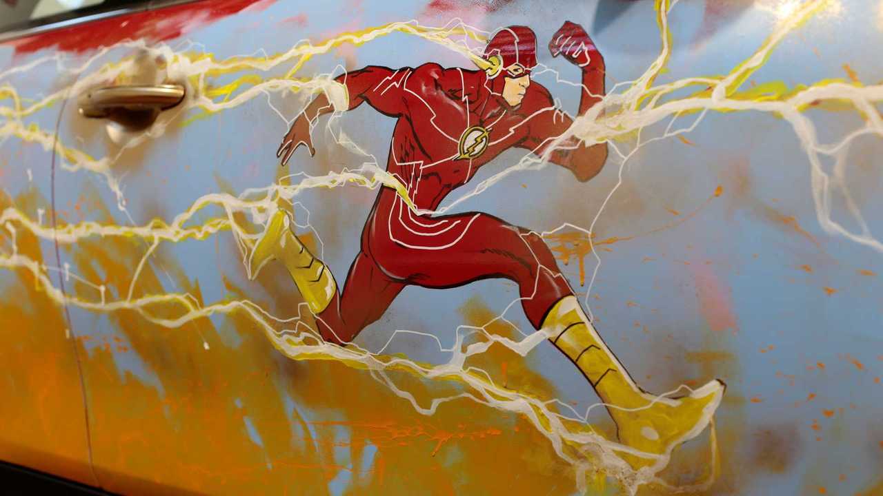 Mini Electric в стиле The Flash