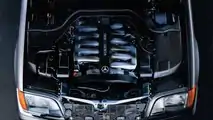 Mercedes Classe S (W 140), il motore V12