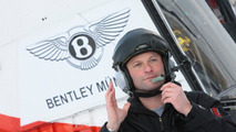 Bentley airlifts a V8 Continental GT coupe over Munich 08.02.2012