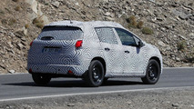 2013 Peugeot 2008 spy photo 29.8.2012