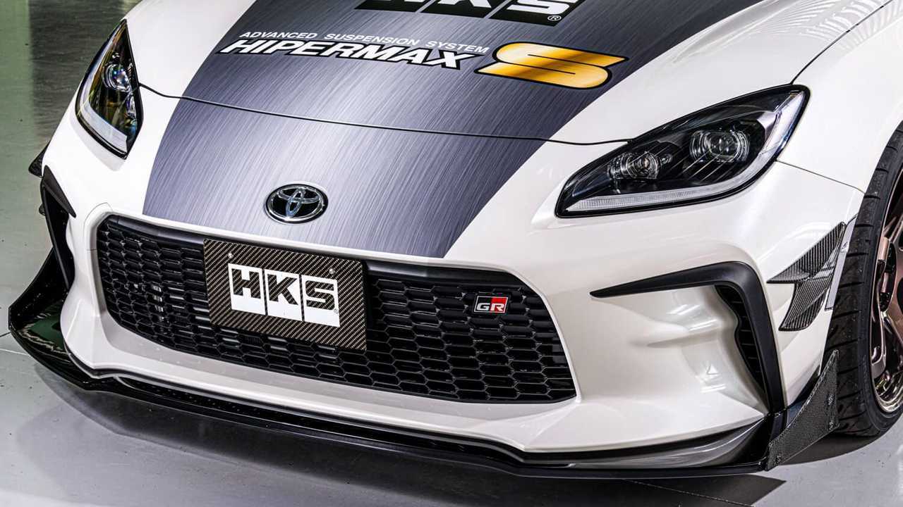 Toyota GR 86 by HKS
