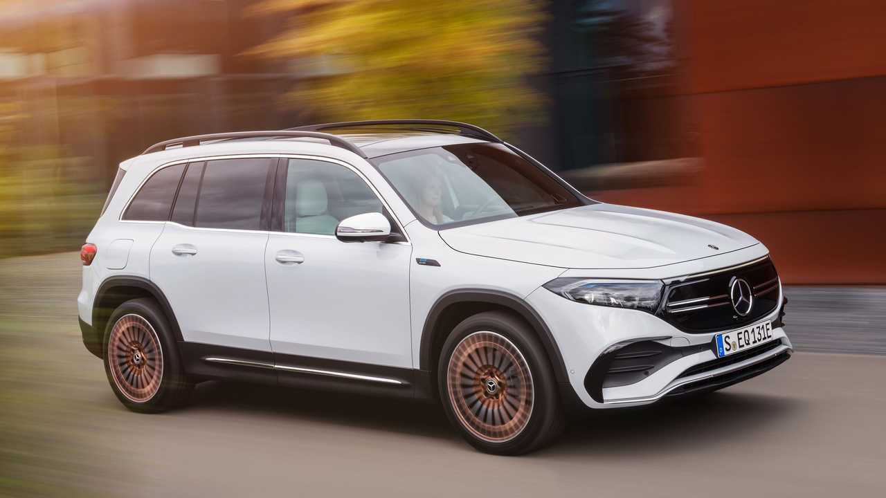 Mercedes EQB (2021) in Weiß