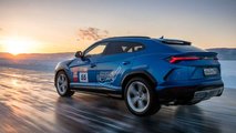 Lamborghini Urus, record di velocità sul ghiaccio