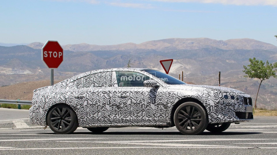 2018 Peugeot 508 spy photo
