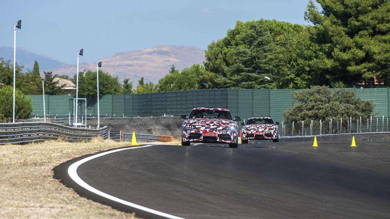 Toyota Supra Prototipi test sürüşü
