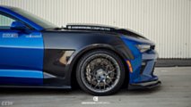 Karbonfiber Modifiyeli Bir Chevrolet Camaro SS