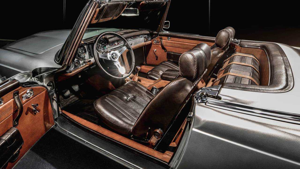 Mercedes 230 SL Pagoda by Carlex Design