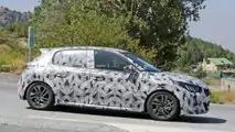 2019 Peugeot 208 spy photo