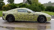 2018 Aston Martin Vantage casus fotoğraflar