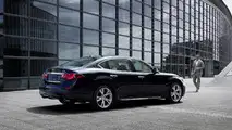 2015 Infiniti Q70L