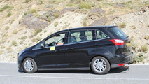 2015 Ford C-Max facelift spy photos 16.9.2013