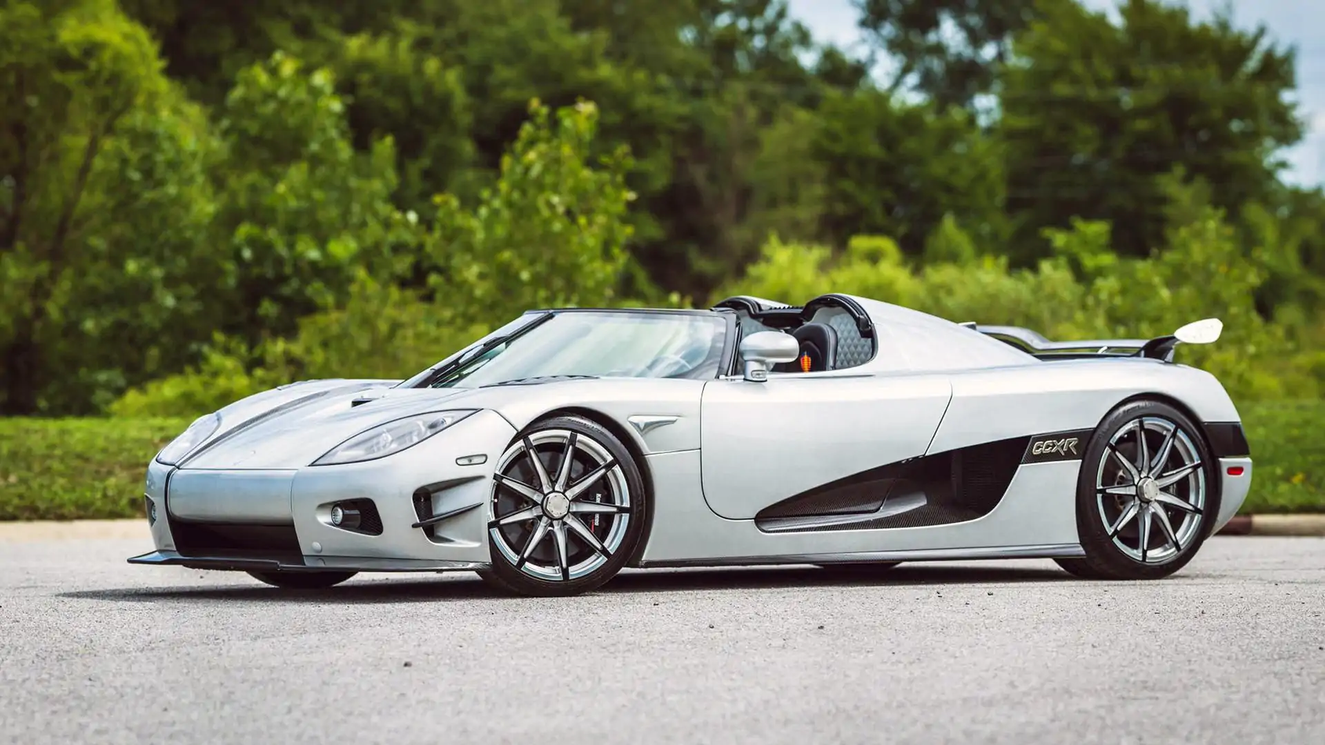 TOP 10 MOST EXPENSIVE CARS IN NIGERIA AND THEIR PRICES