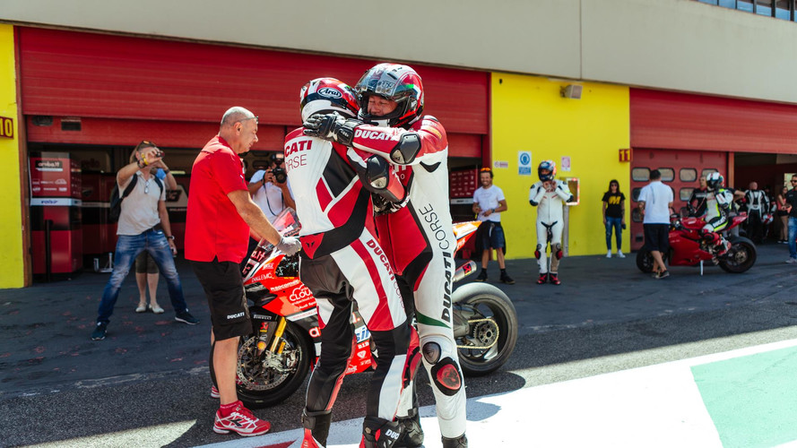 Ducati test clientes Ducati Panigale R WorldSBK