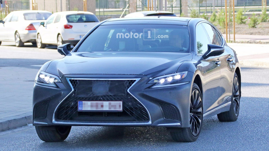 Lexus LS Spy Pics