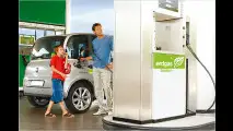Kleiner Opel mit viel Gas