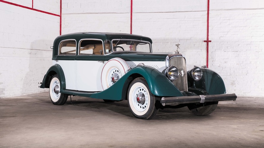 Lot 61 - 1938 Panhard Panoramique X73 Berline Parisienne