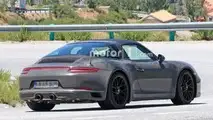 Porsche 911 GTS Targa facelift spy shots