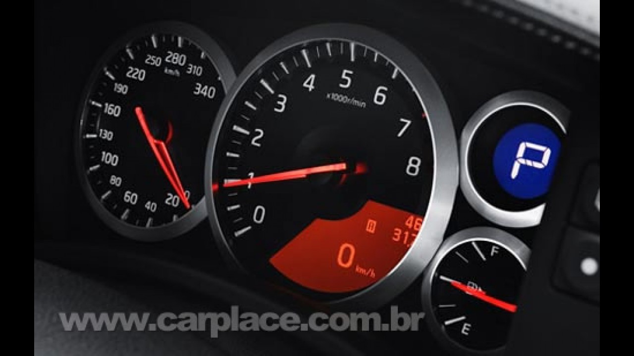Nissan GT-R tem 700 unidades vendidas em apenas 48 horas no Reino Unido
