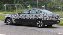 New BMW 5 Series spy photo