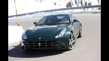 Ferrari FF su strada