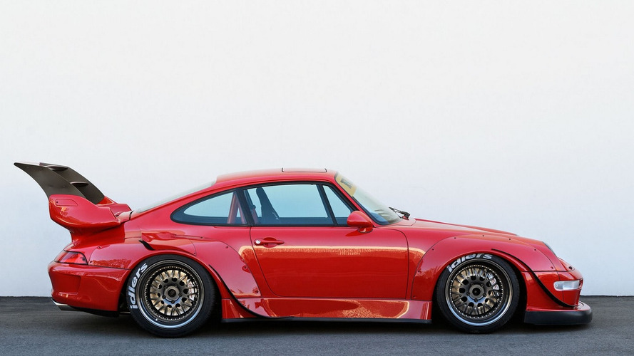 1995 Porsche 993 by RWB