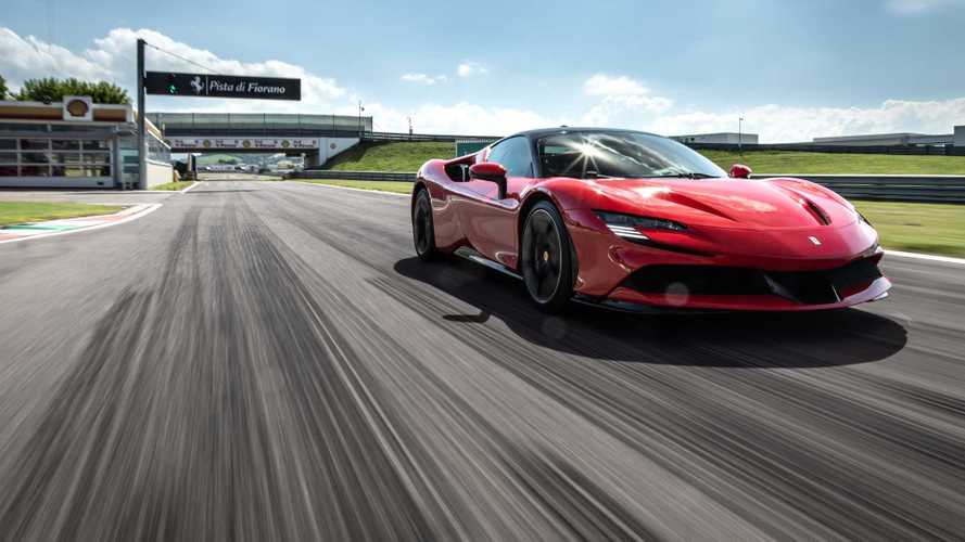 Ferrari SF90 Stradale (2020) im Test: 1.000 PS auf Straße und Rennstrecke