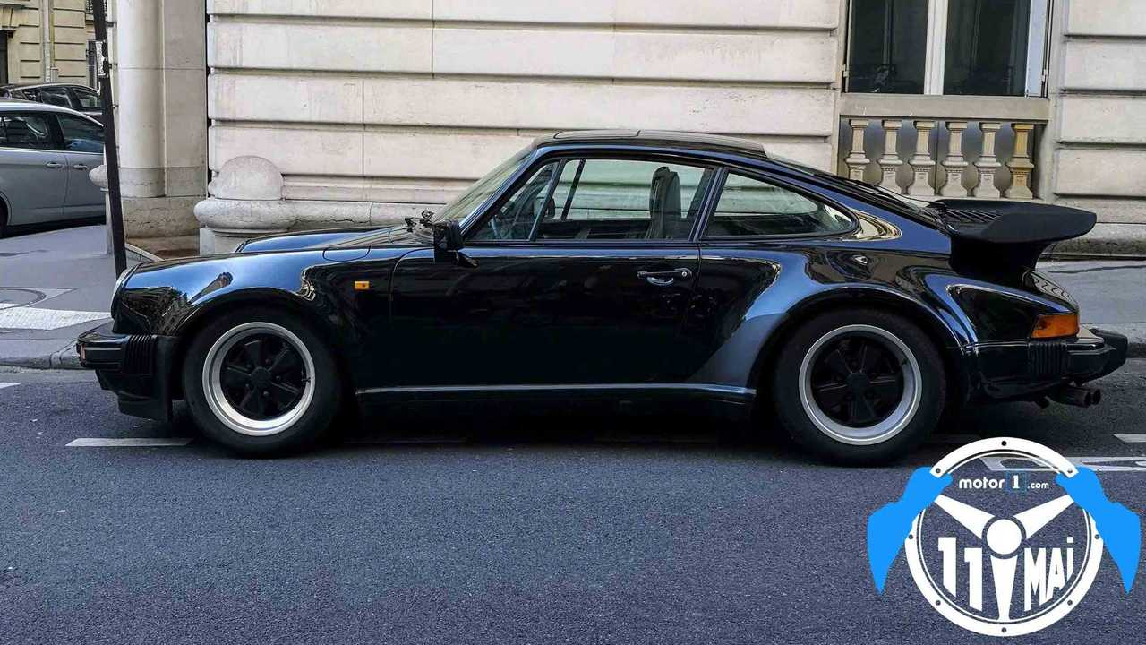 Porsche 911 vignette stationnement