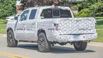 2021 Nissan Frontier Spy Shots Bed