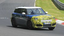 Makyajlı Mini Countryman Casus Fotoğraflar