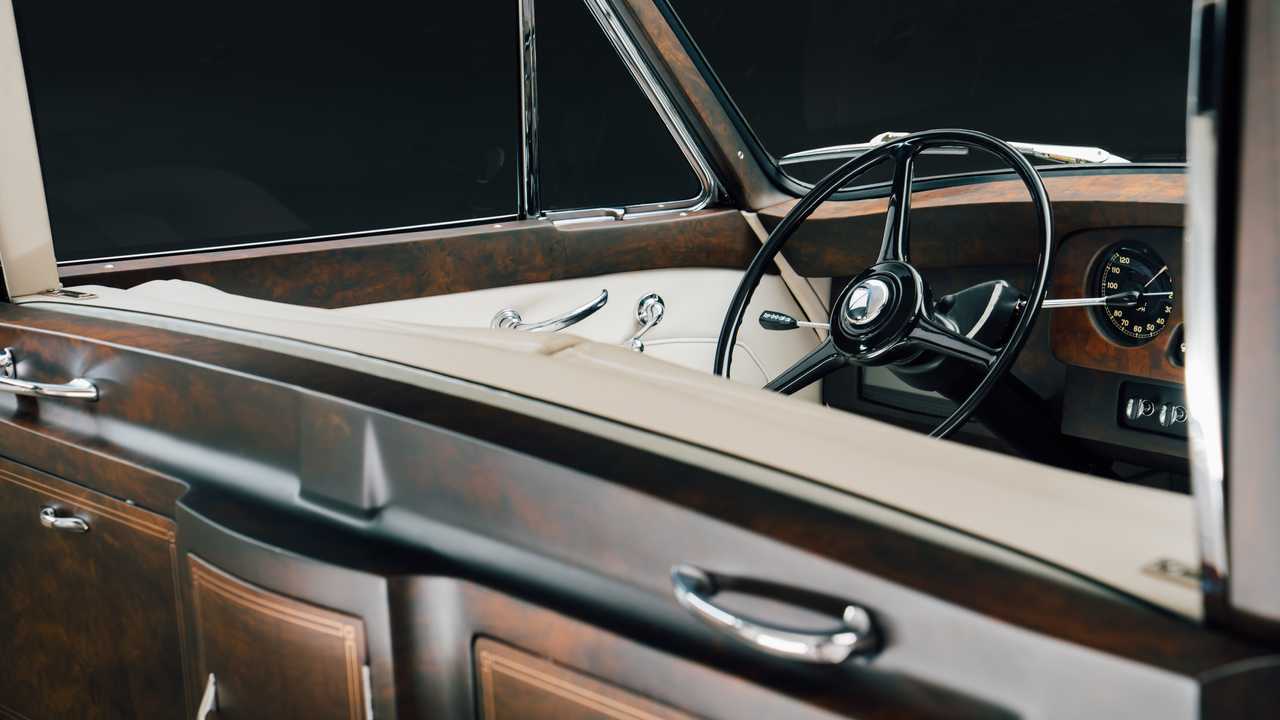 This is the world’s first electric classic Rolls-Royce