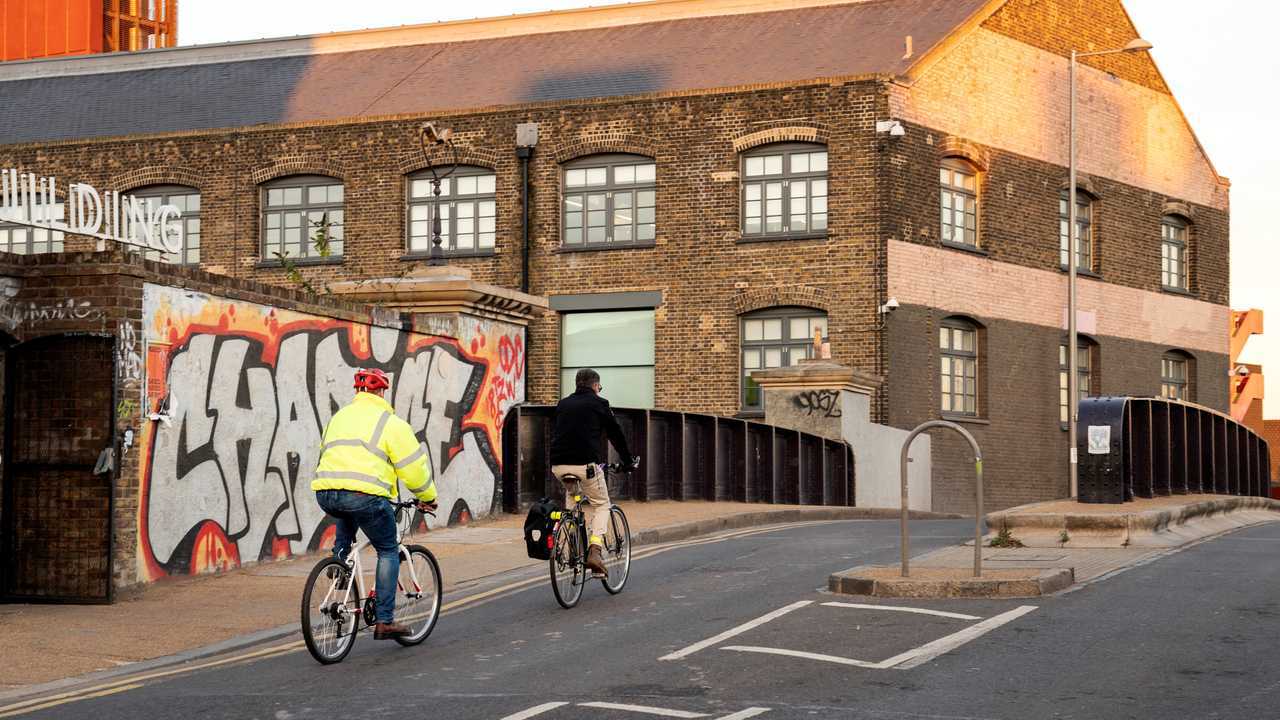 LGV drivers and cyclists swap wheels