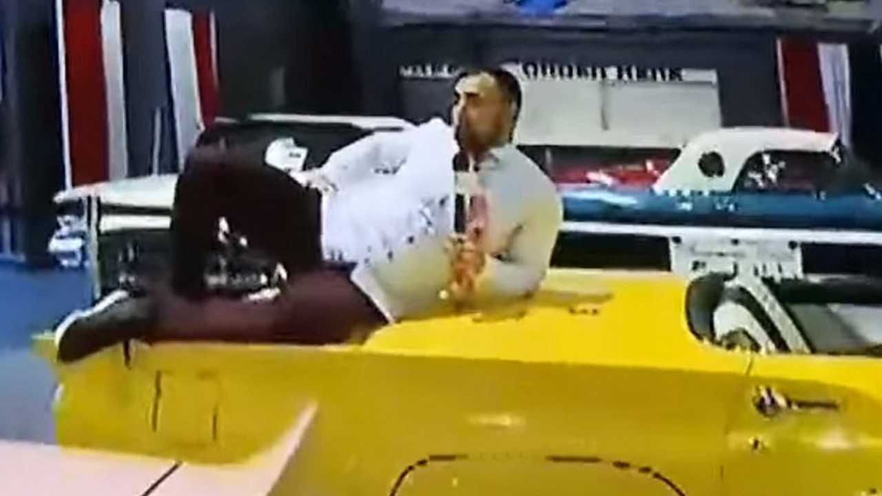Репортер на выставке