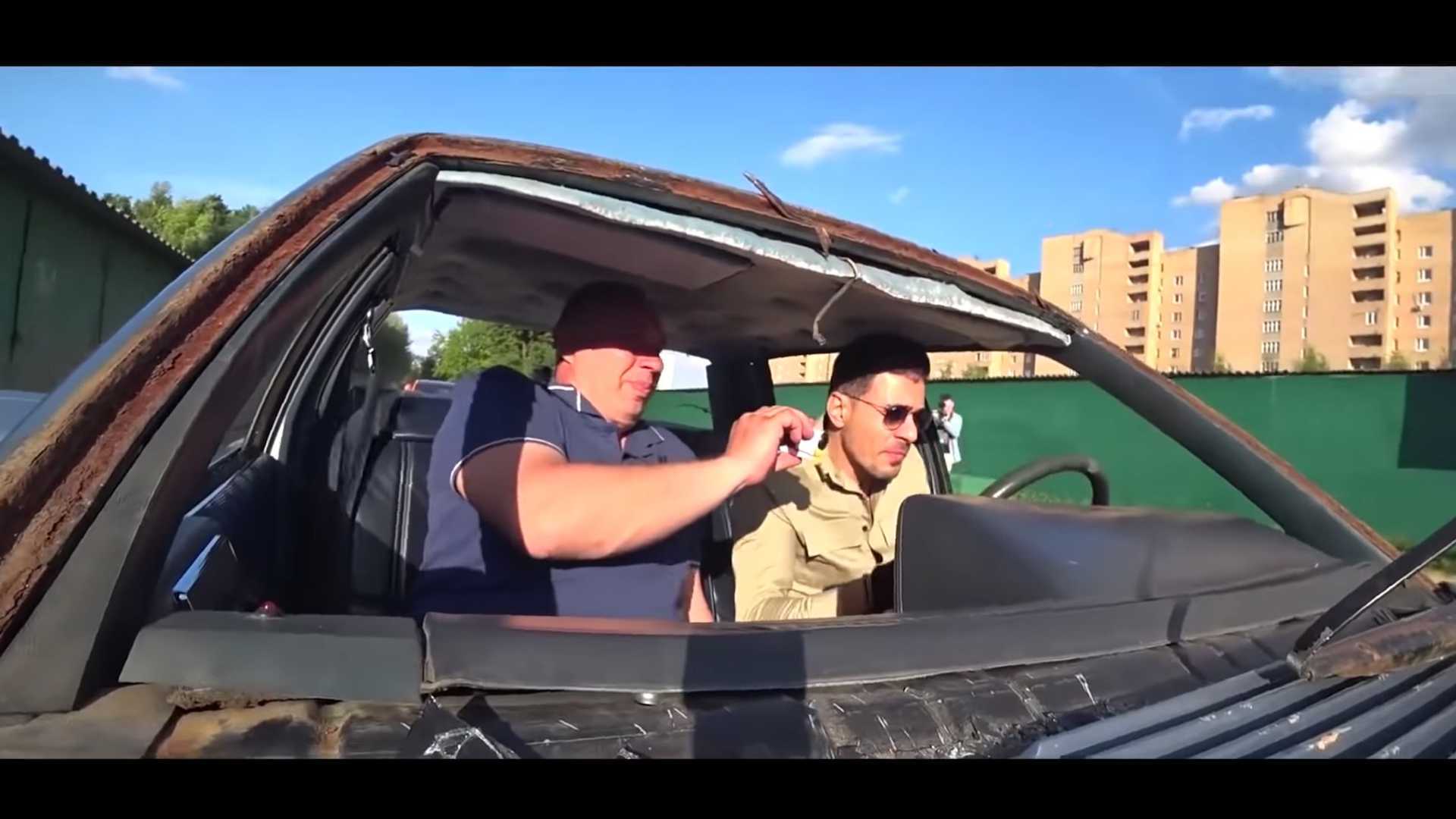 Russians Prove Less Weight Equals More Performance With An Oldsmobile