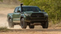 2020 Toyota Tacoma TRD Pro: Comparison