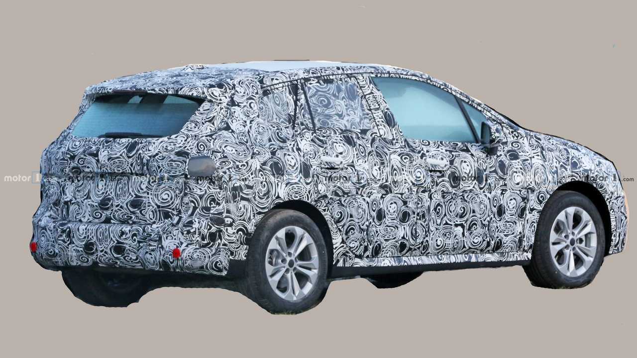 BMW 2 Series Active Tourer first spy photo