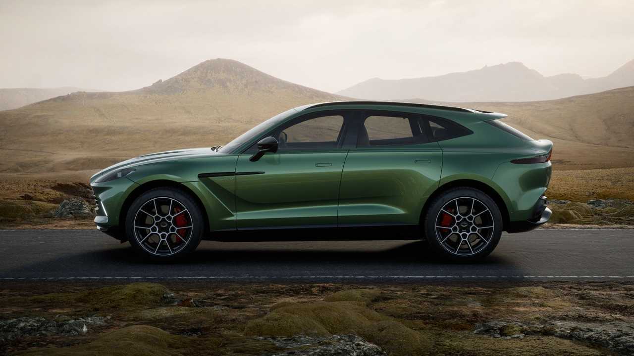 Aston Martin DBX Straight-Six
