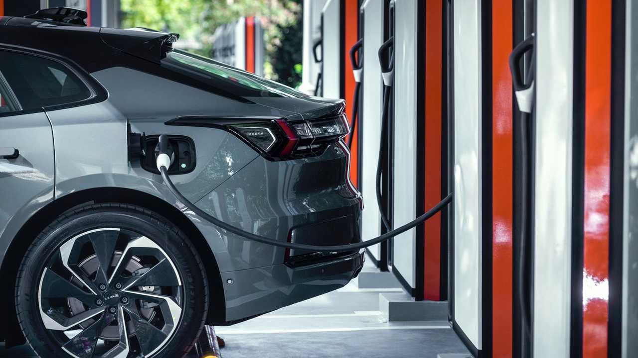El Zeekr 001 entra en producción