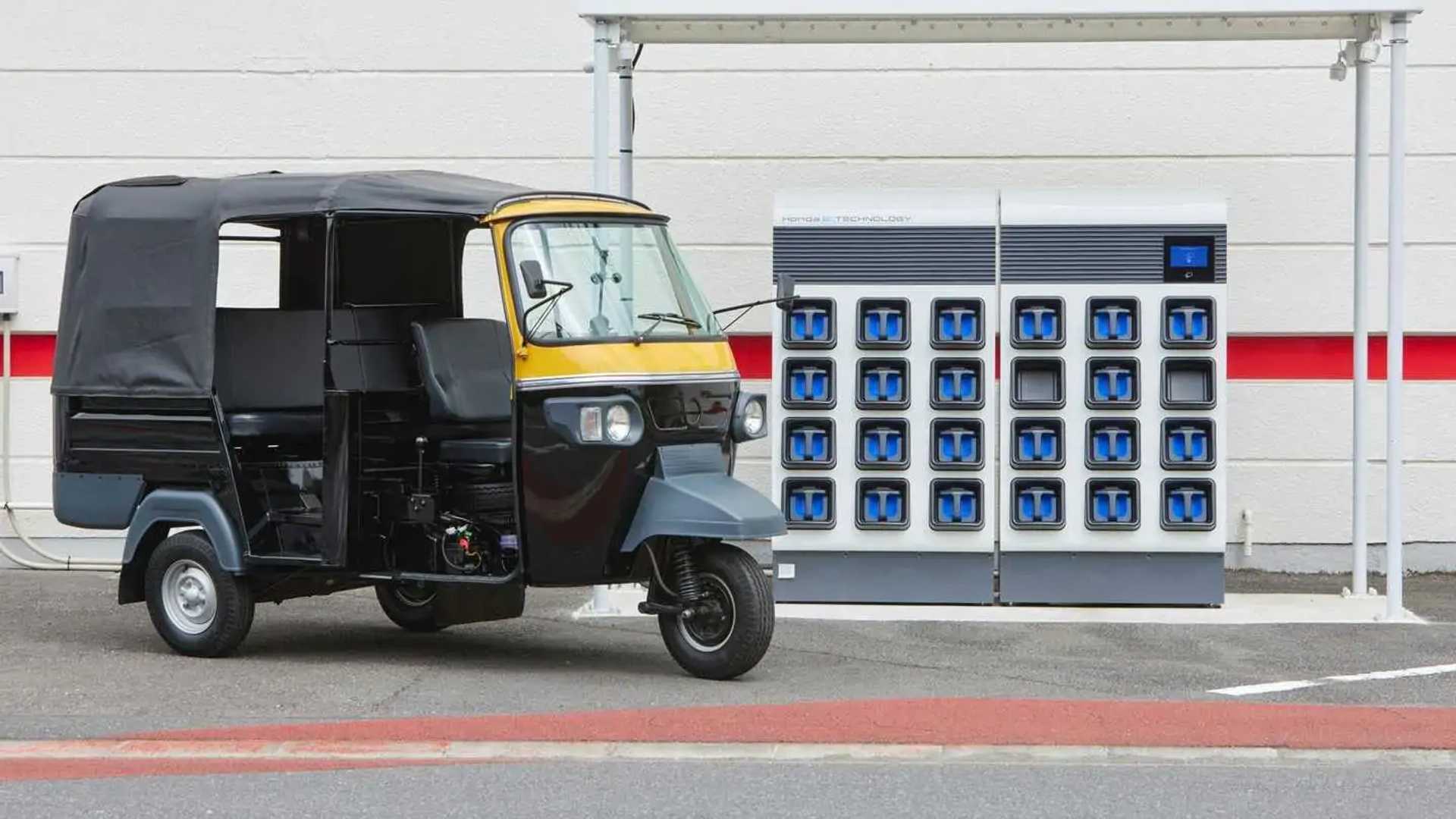 Honda Mobile Power Pack e Batteries To Power Electric Rickshaws