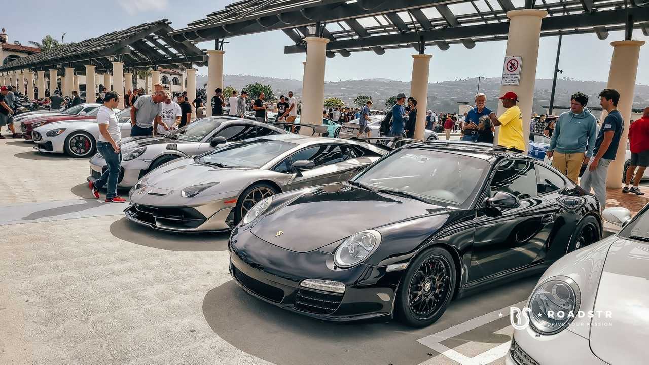 Conexión RoadStr: South OC Cars and Coffee