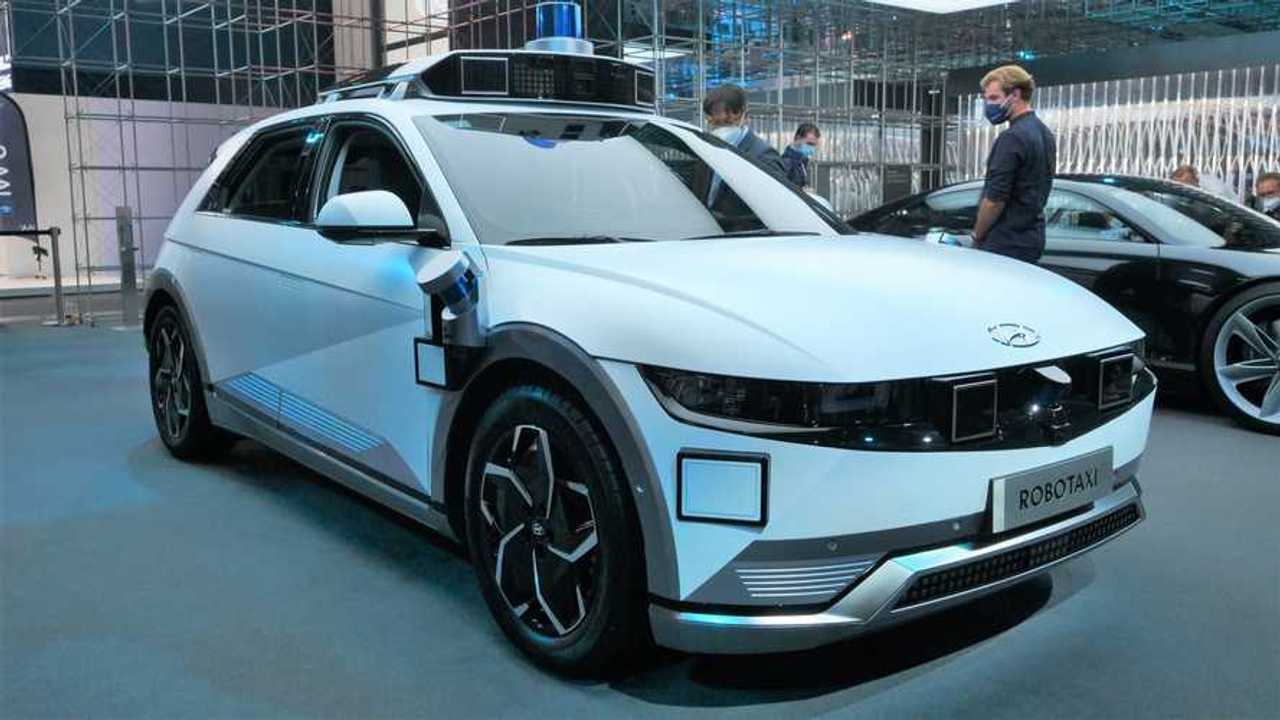 Live photos of Hyundai Ioniq 5 from IAA 2021