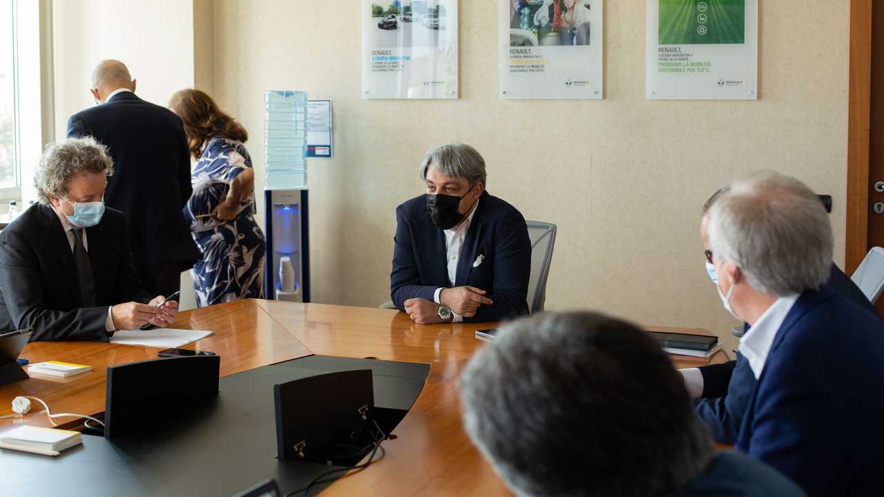 La tavola rotonda con De Meo