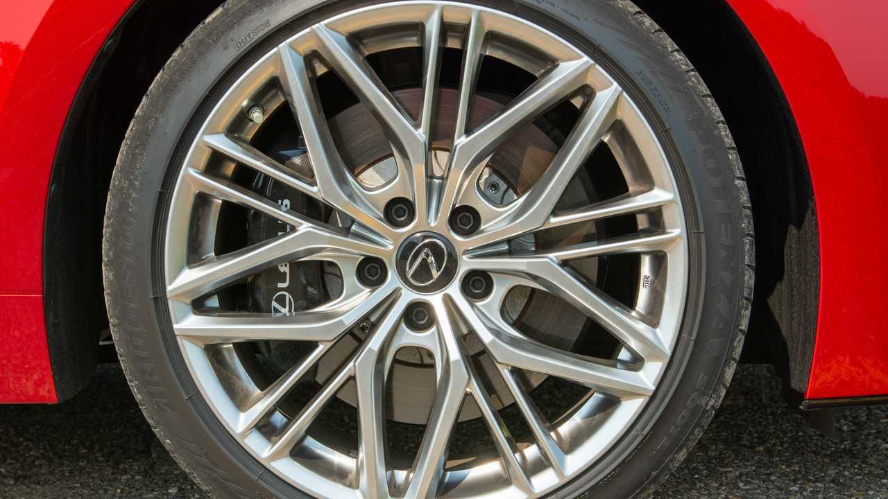 2022 Lexus IS 500 F Sport Performance